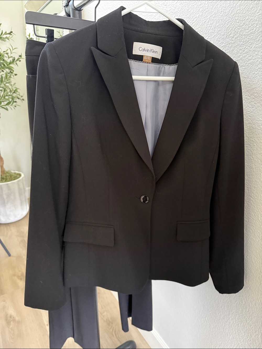Calvin Klein Black Women's Single-Button Blazer Suit